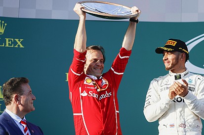 Блог Подзігуна: Шість кіл, які змінили все для Феттеля та Ferrari