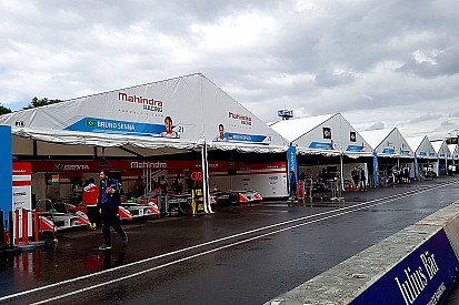 Sepuluh tim terdaftar dalam kejuaraan Formula E 2016-2017
