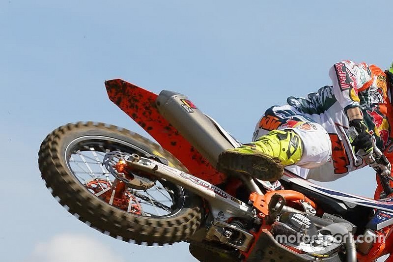 Cairoli torna grande sulla 450 e vince la qualifiche in Svizzera