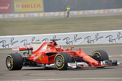 Penampilan perdana Ferrari SF70H di trek