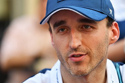 Kubica in talks for Williams support role for 2018
