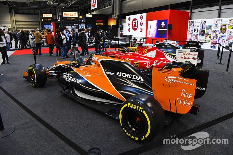 Átment a törésteszten a 2018-as McLaren