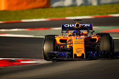Alonso: "Todos se están escondiendo un poco... también nosotros"
