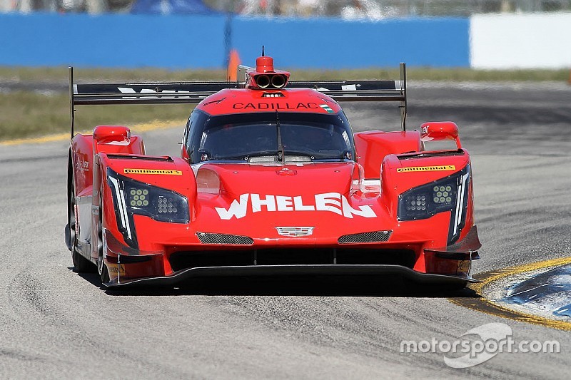 Sebring 12h: Curran toma el liderato en la segunda hora