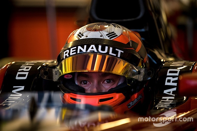 Renault: Aitken GP3 şampiyonu olamamasına rağmen desteği hak etti