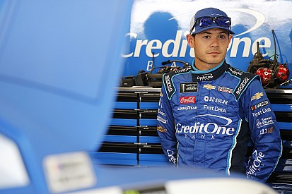 Trackbar issues rob Kyle Larson of shot at Kentucky win