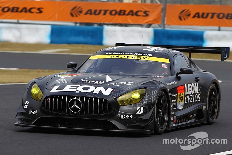 【スーパーGT】岡山予選GT300:赤旗で明暗。LEON AMGポール獲得
