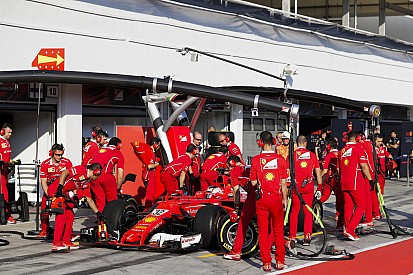 Pirelli та Ferrari продовжують тести в Барселоні