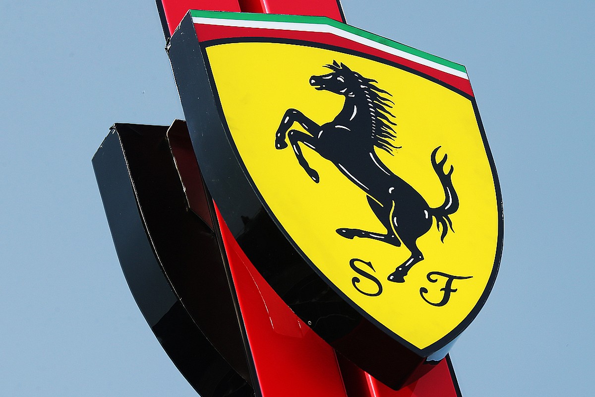 Közel 130 kört tesztelt Leclerc a 2018-as Ferrarival