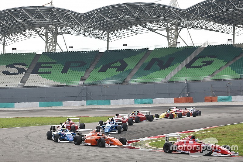 F4/SEA Sepang II: Love juara lagi, Presley rebut P3 di Race 5
