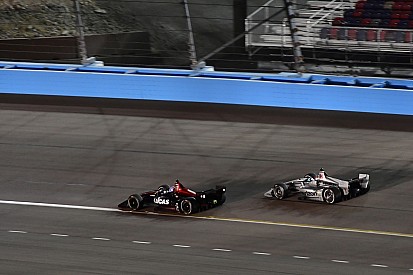 Newgarden rebasó a Wickens sin saber si lo lograría