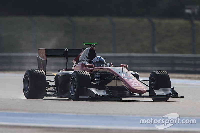 Hughes leidt 1-2 voor ART tijdens eerste GP3-test