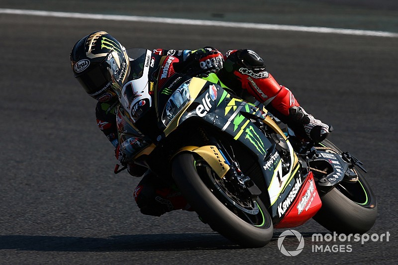 Kawasaki: dopo aver vinto il titolo, Rea va in in Argentina per battere i suoi record in SBK