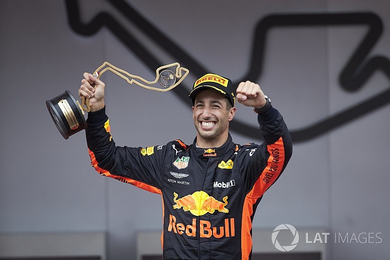 Horner: Verstappen'in hataları Ricciardo'nun elini güçlendirebilir