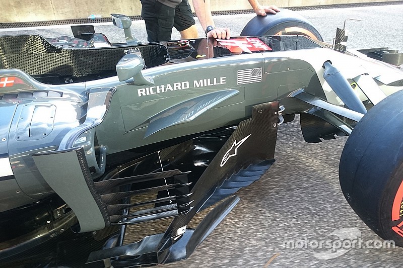 Haas: soluzioni aerodinamiche mostruose sulla VF-17