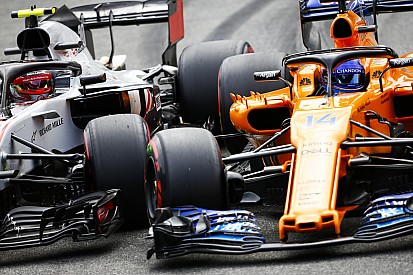 Magnussen: Alonso, Tanrı olduğunu düşünüyor!