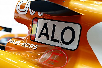 Diaporama - Les numéros et les noms des pilotes sur les F1