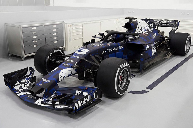 Red Bull lève le voile sur sa RB14