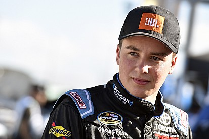 Chili Bowl: Christopher Bell wins Thursday's A-Main