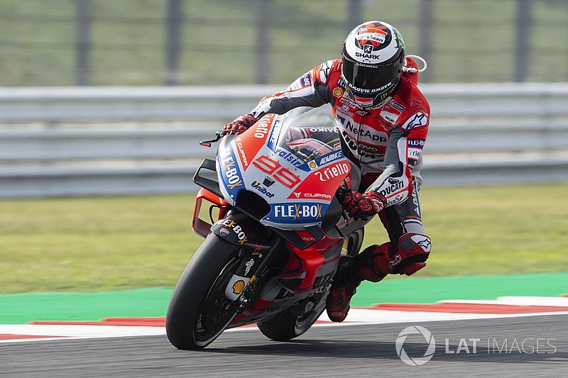 Lorenzo trots op Ducati: “We hebben een hele complete motor”