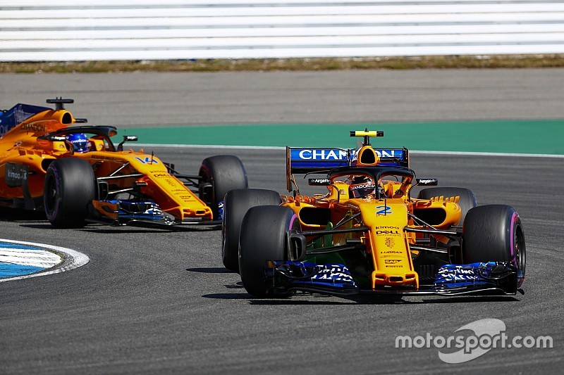 McLaren minta Vandoorne kalahkan Alonso lebih sering lagi