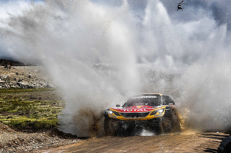Peterhansel se sacrificará para ayudar a Sainz