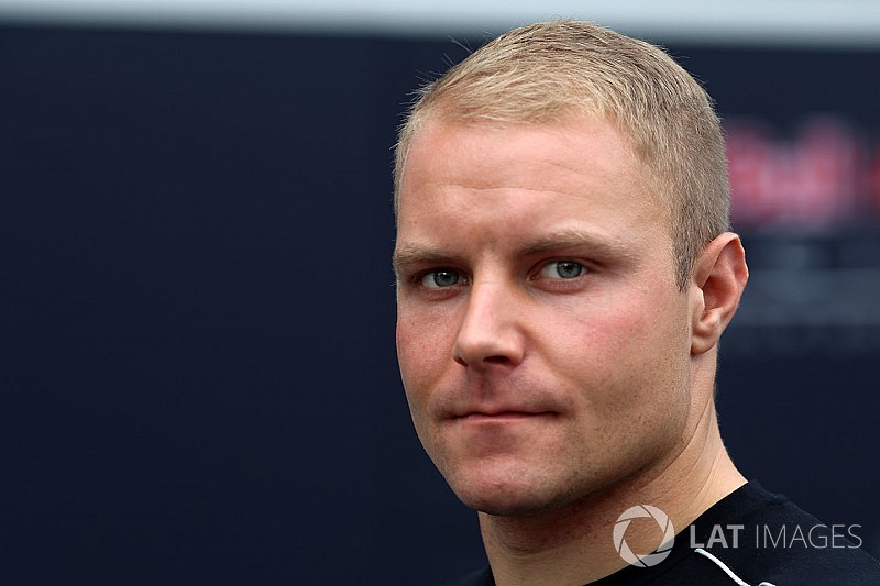 Bottas végérvényesen kiszállhatott a bajnoki csatából