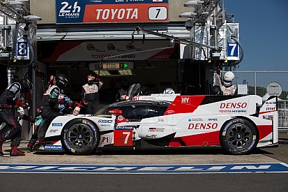 Egy pályabírónak nézett LMP2-es versenyző okozhatta a Toyota vesztét Le Mans-ban