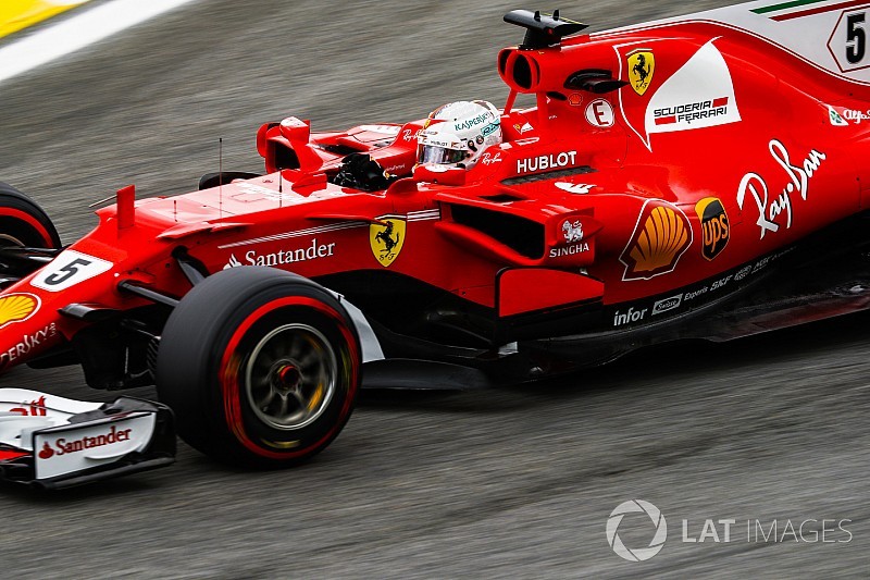 Derrotado por Bottas, Vettel lamenta travada na curva 1