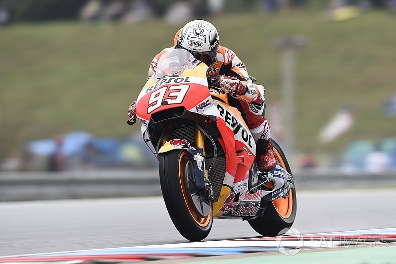 Маркес стал быстрейшим в третьей тренировке MotoGP в Брно