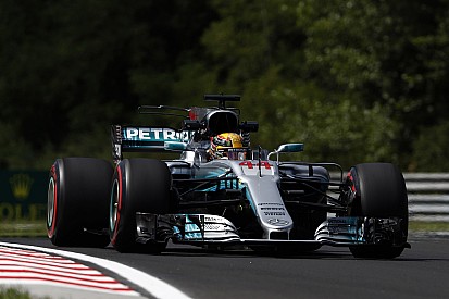 Hamilton, Mercedes'in daha hızlı olacağından emin