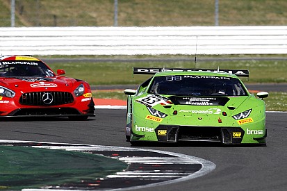 Lamborghini décroche son deuxième succès d'affilée pour trois dixièmes