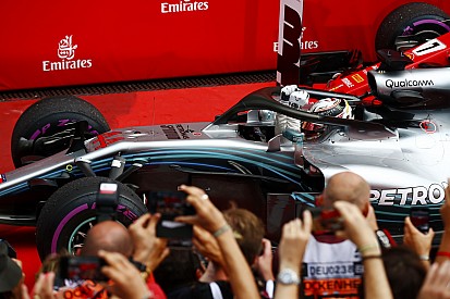 Almanya GP: Vettel liderken kaza yaptı, Hamilton kazandı!