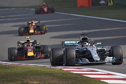 Mercedes: Стратегія Red Bull нам не спадала на думку