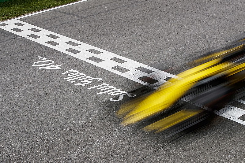 A Renault kezd ellépni a McLarentől: borítékolható számukra a 4. hely?