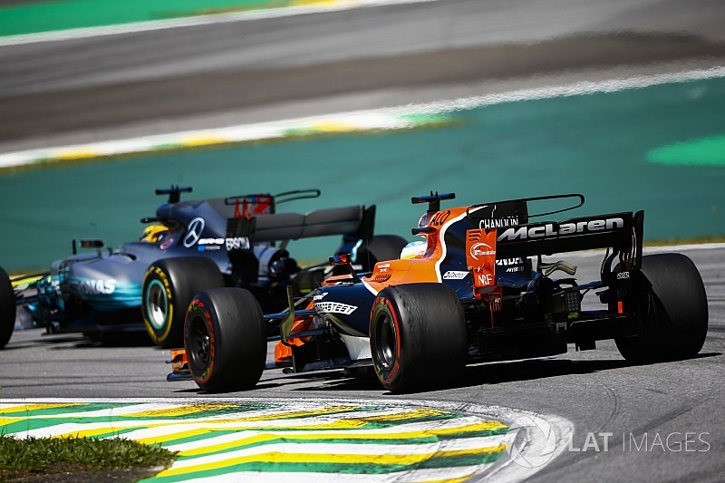 Hamiltons Wunsch: 2018 gegen Alonso und McLaren kämpfen