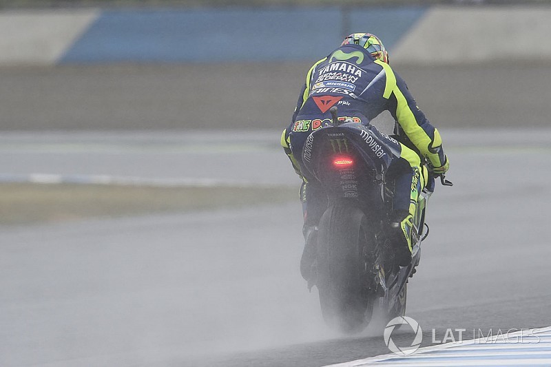 Rossi: 4. antrenmandaki kazadan yara almadan kurtulduğum için şanslıyım