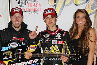 Zane Smith takes maiden ARCA win after late-race pass for the lead