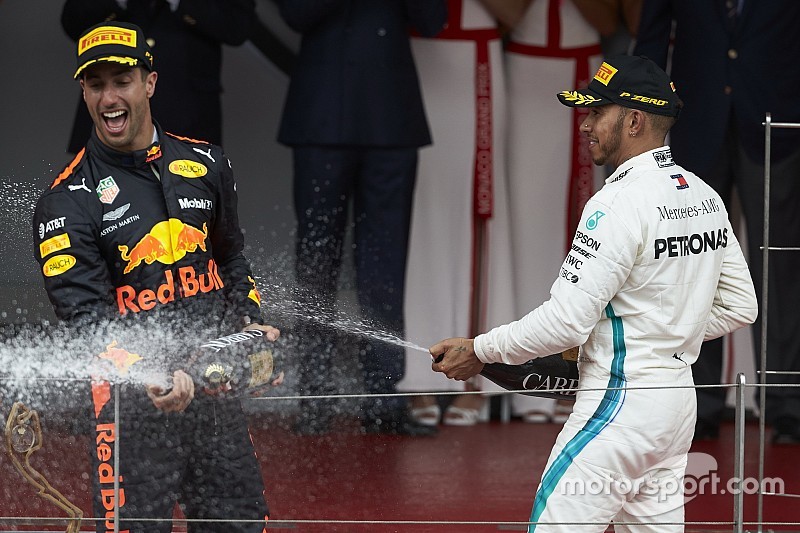 Gehalts-Boost: Hamilton wünscht Ricciardo Wertschätzung