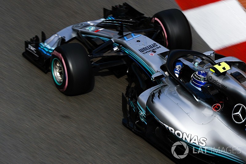 Mercedes, Pirelli testinin ilk gününü tamamladı