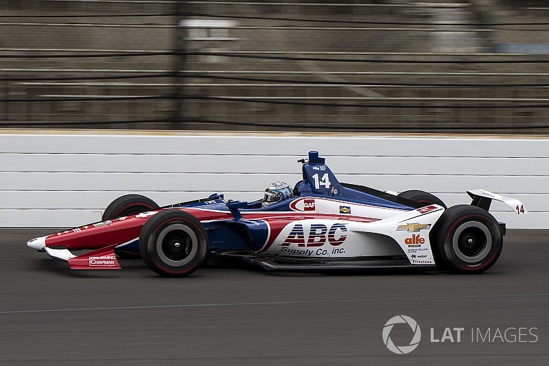 Kanaan logra el mejor tiempo en el Día de Carburación y Muñoz en 18