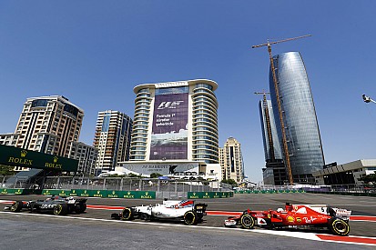 Феттель объяснил причины нехватки скорости у Ferrari
