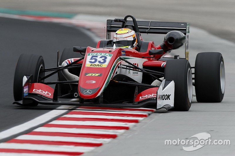 Ilott y Eriksson compartirán las poles para el domingo en Hungría