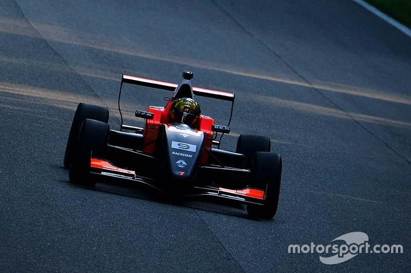 Qualifica 1: Dorian Boccolacci conquista la pole a Monza