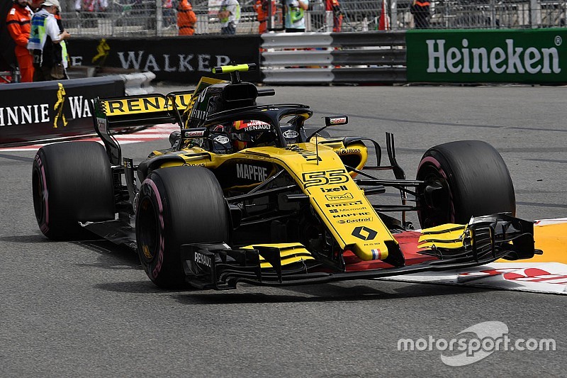 Araçtan memnun olan Sainz, McLaren'ın performansından endişeli