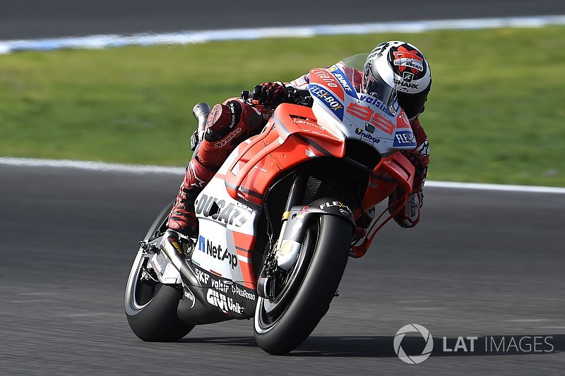 Ducati'nin yeni parçaları Lorenzo'yu mutlu ediyor
