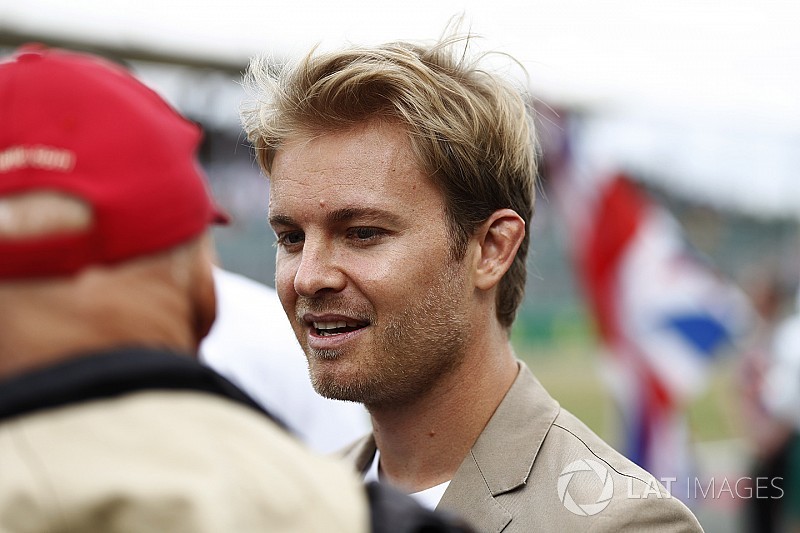 Rosberg: 2017'nin favorisi Mercedes