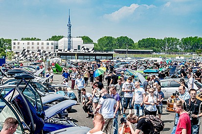 Weltrekord-Versuch vor 60.000 Besuchern in „Opelsleben“