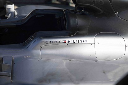 Tommy Hilfiger jadi sponsor resmi Mercedes