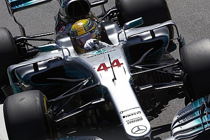 Hamilton, 2018 yılında #1'i kullanmayacak